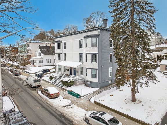 2nd image of 18 Crystal St