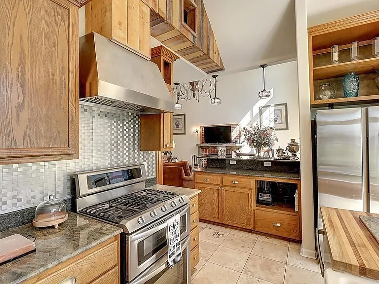 3417 Newcastle Dr — Photo 13