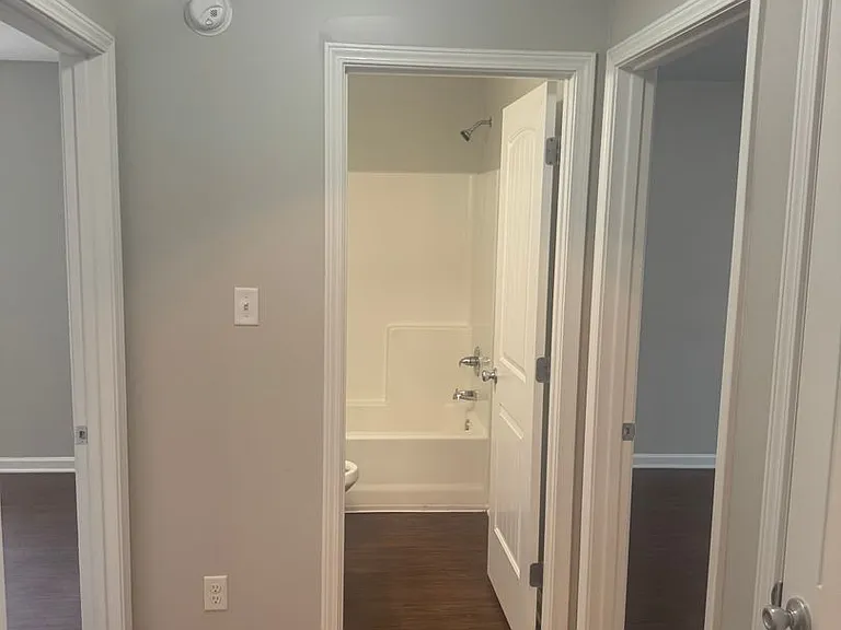1307 Larkin Ave — Photo 14