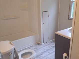 15 Dana St, Lowell, MA 01850