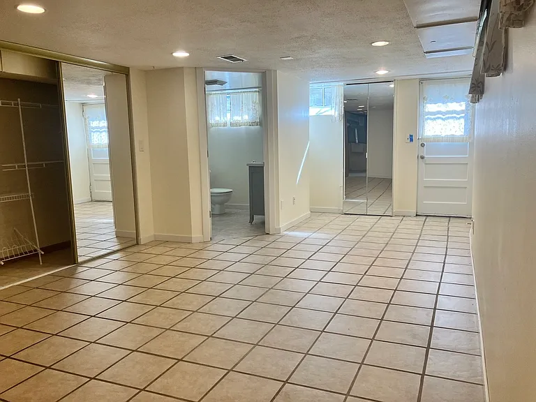 2824 Texas Ave S — Photo 24