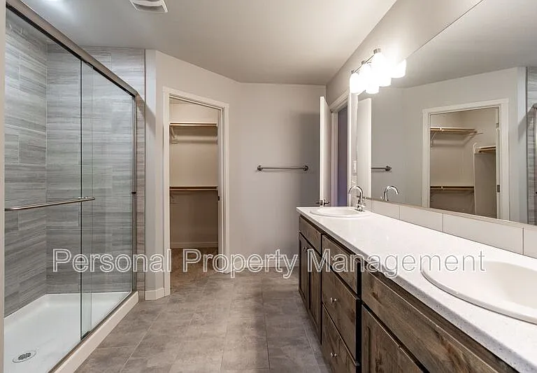 3544 NE 61st Way — Photo 19