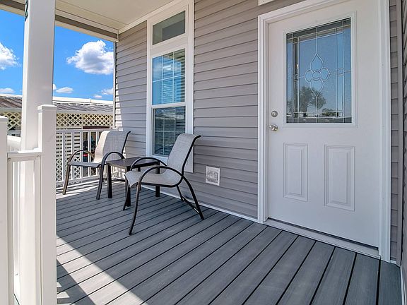 2nd image of 212 Bedford St #212