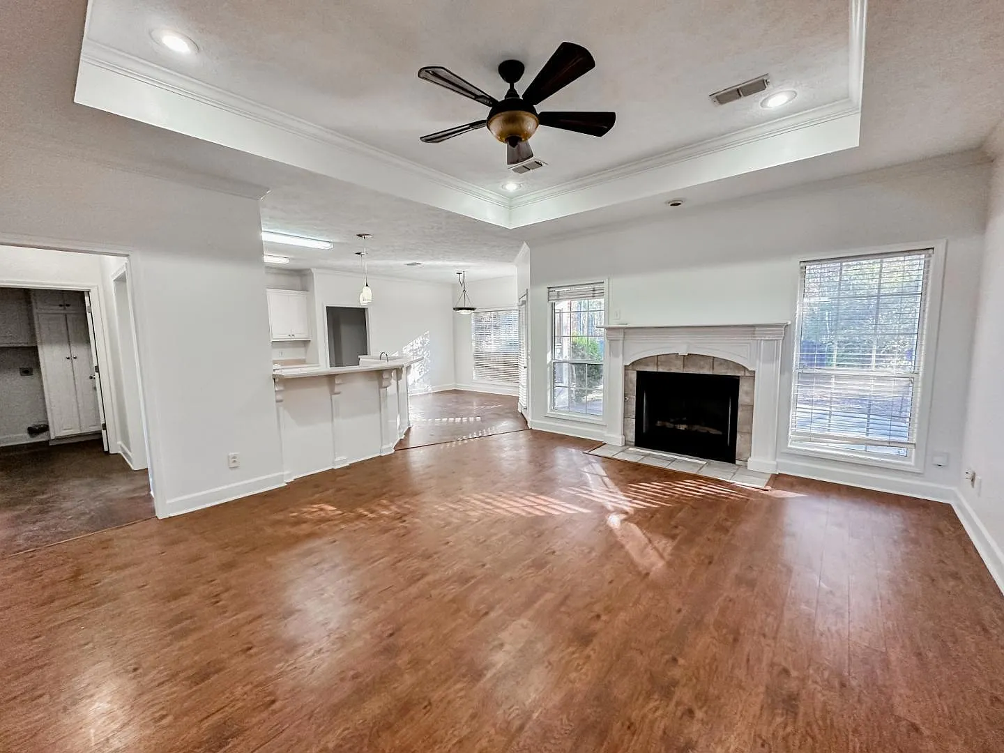 141 Hazelnut Circle — Photo 2