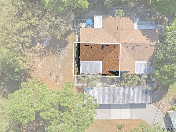 5th image of 8324 W Earl Loop