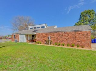 2011 Oakhurst Ave, Norman, OK 73071