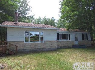 174 Lockwood St, Gladwin, MI 48624