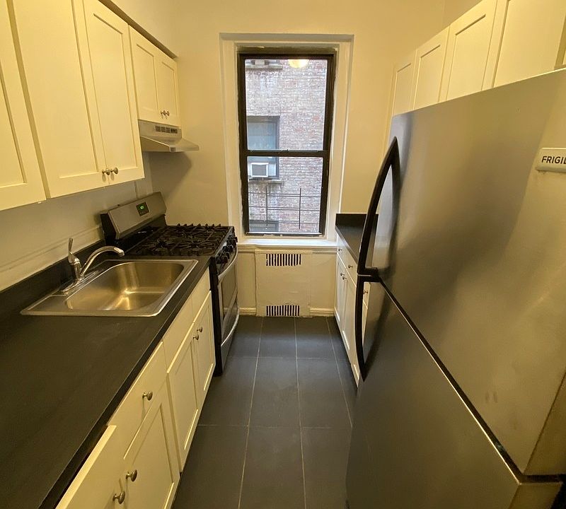 1st image of 85-05 Elmhurst Ave #33