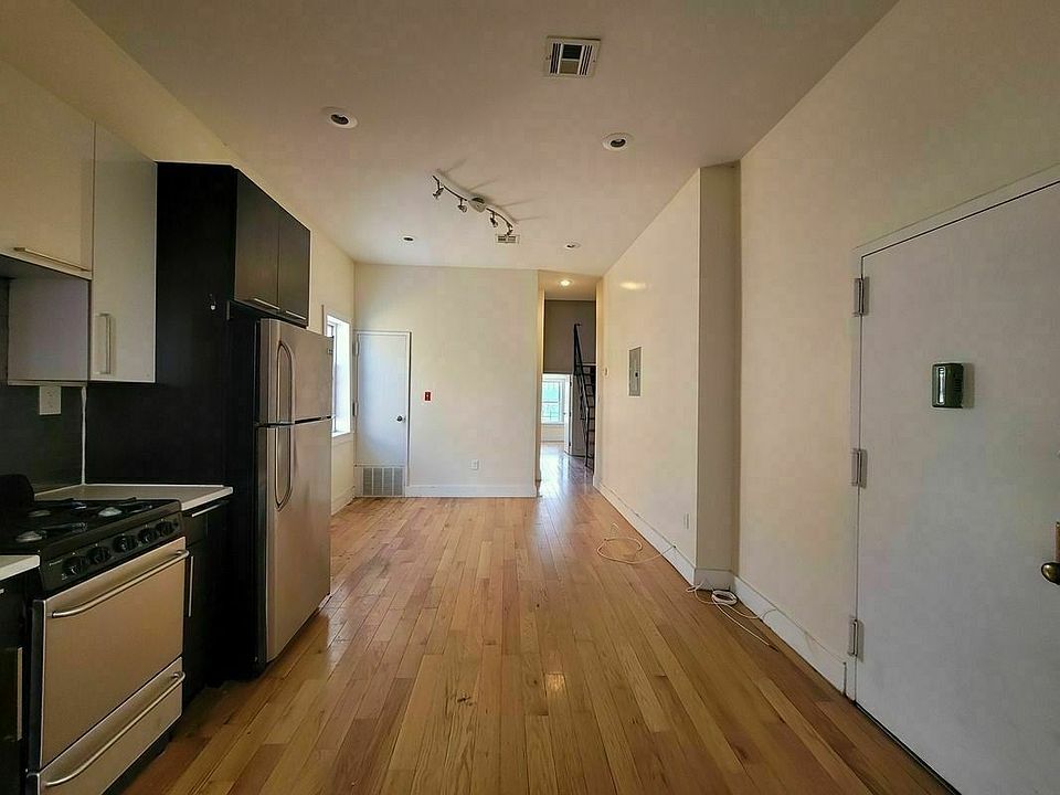 1st image of 191 Troutman St #444