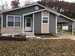 2102 Bryan Dr, High Ridge, MO 63049