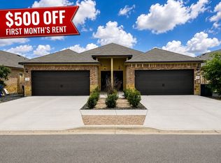 1118 Burek Cross, Seguin, TX 78155