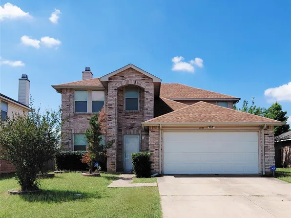 2123 W Grove Ln, Grand Prairie, TX 75052