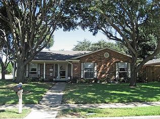 2437 Emerson Dr, Garland, TX 75044