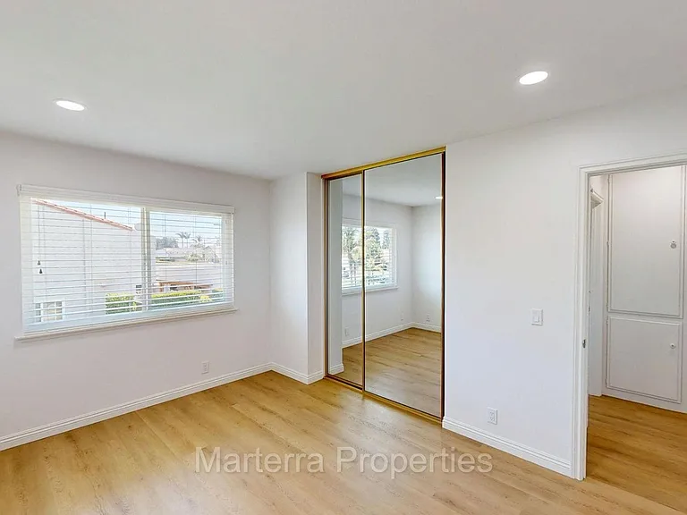 17755 La Rosa Ln — Photo 11