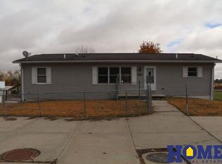 1502 Spruce St, Wahoo, NE 68066