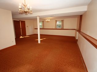 52 Ellinwood Dr, Rochester, NY 14622