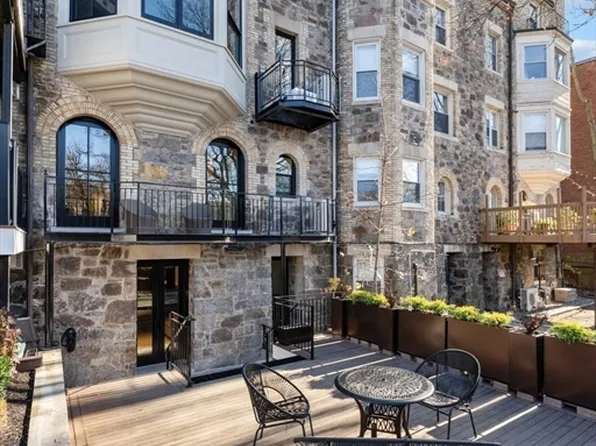 320 Tappan St, Brookline, MA