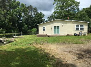 100 Tintle Ave, West Milford, NJ 07480