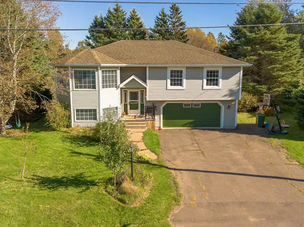 124 Greensview Dr, Stratford, PE C1B 1N2