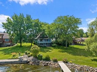 802 Holly Rd, Cadillac, MI 49601