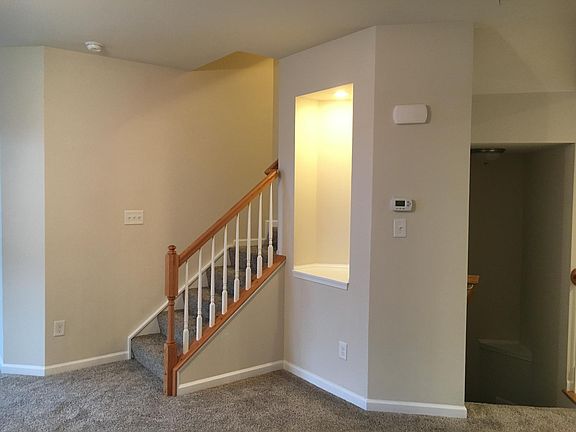 5th image of 3915 Strolling Ln