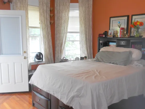 5 Newton St APT 2, Cambridge, MA 02139