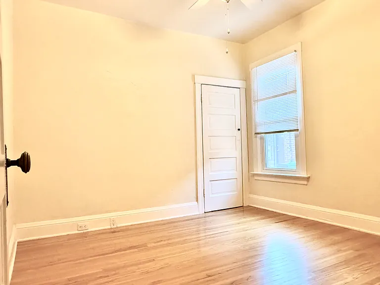 235 S Grant St — Photo 10