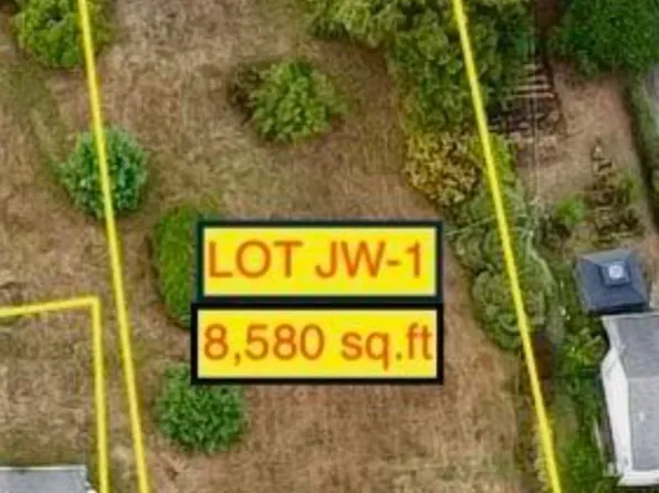 26 Old Halifax Rd W, West Hants, NS B0N 2T0