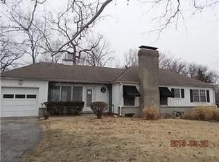 9703 Holmes Rd, Kansas City, MO 64131