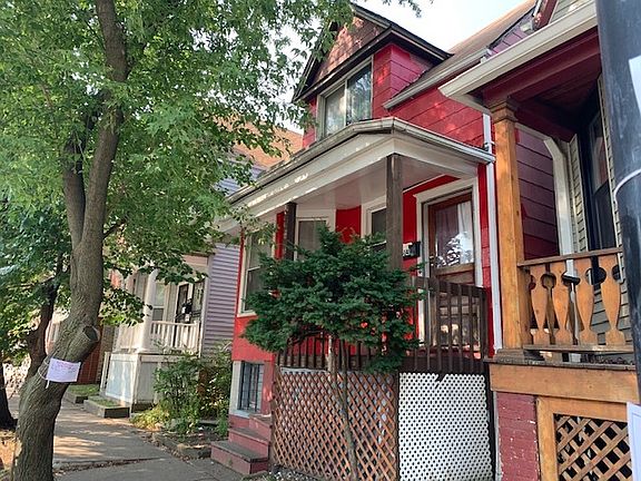 2nd image of 5040 N Western Ave