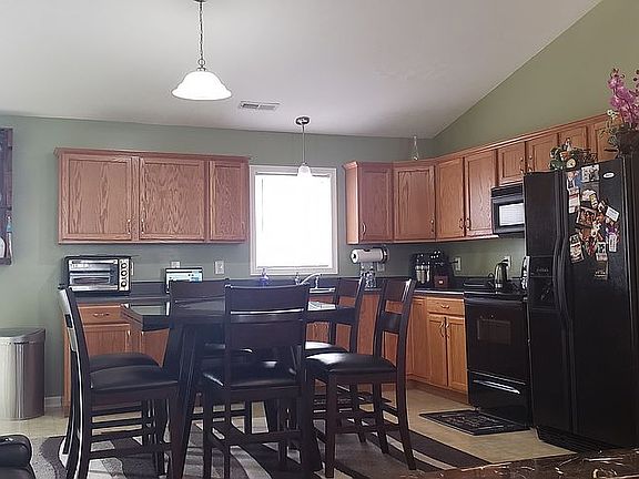 5th image of 39 Norwick Ct