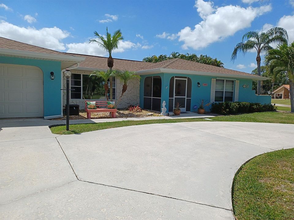 1st image of 2082 SE Giffen Ave