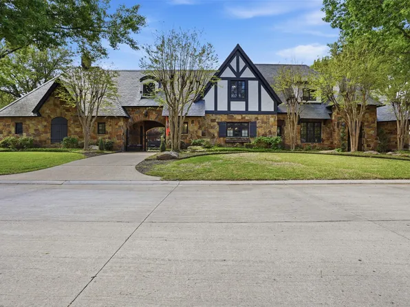 6674 Laurel Valley Dr, Fort Worth, TX 76132