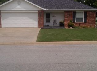 3109 Levi Ln, Bentonville, AR 72712