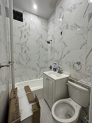 4th image of 258 E 78th St APT 2B