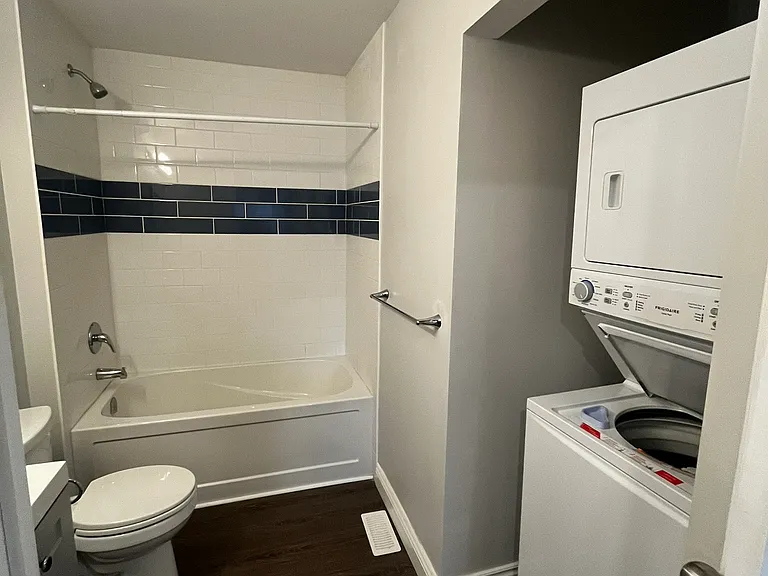78 Ottaway Ave — Photo 26
