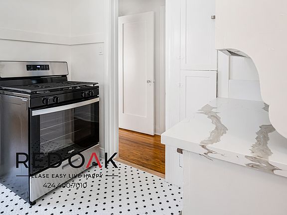 5th image of 3916 Huron Ave #3916