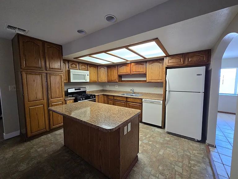 4647 Marnell Dr — Photo 21