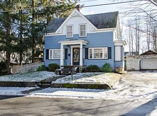 17 Pearl St, Hudson, MA 01749