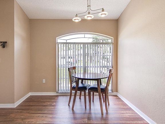 4th image of 2574 Sundance Cir