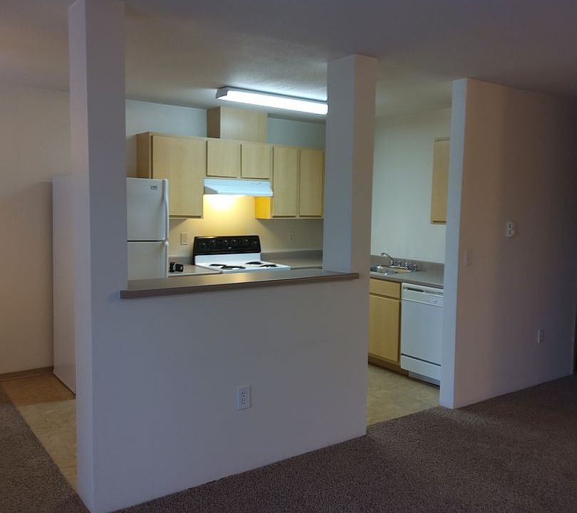 2nd image of 9407 E Mission Ave #A-101