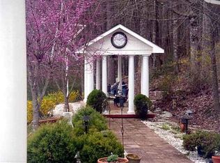 Slaybacon Rd, Robbinsville, NC 28771