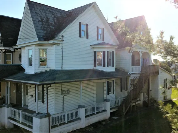 565 Main St, Pennsburg, PA 18073