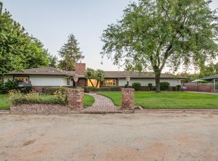 705 E Alamos Ave, Fresno, CA 93704