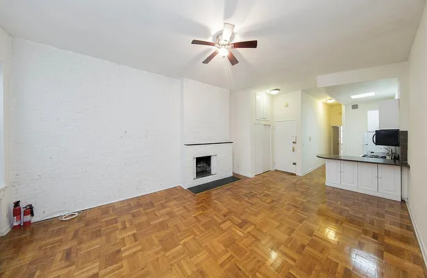 Rented by Icon Realty Management | media 35