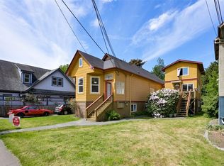 1620 Camosun St, Victoria, BC V8T 3E6