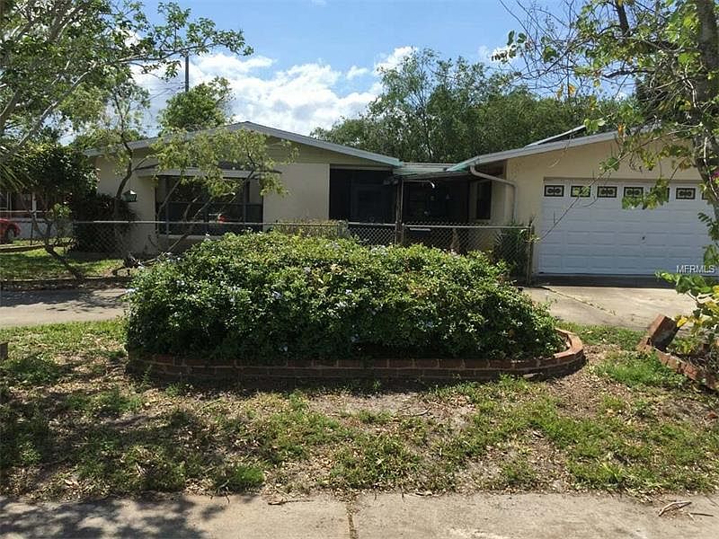 1st image of 756 Ironwood Dr