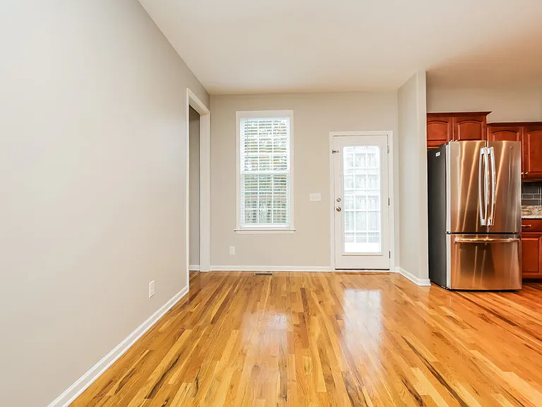 1214 Saddle Brk — Photo 7