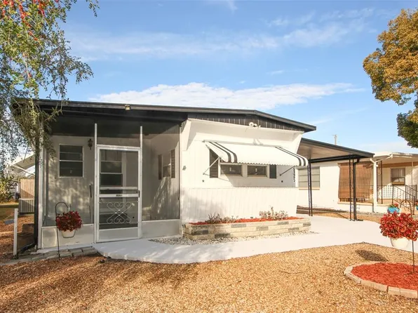 2125 Kepner Dr, Holiday, FL 34691