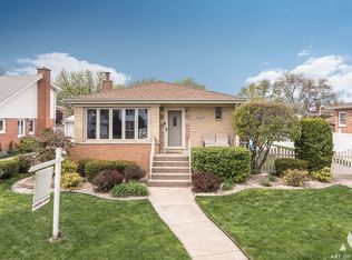 5140 W 105th Pl, Oak Lawn, IL 60453